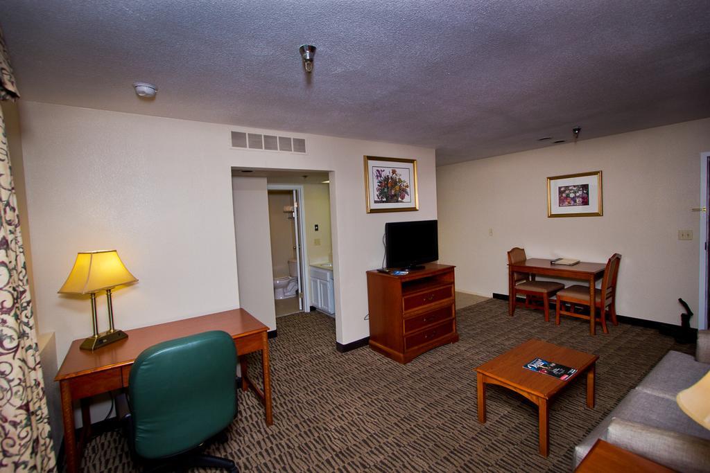 Suburban Extended Stay Hotel Ομάχα Δωμάτιο φωτογραφία